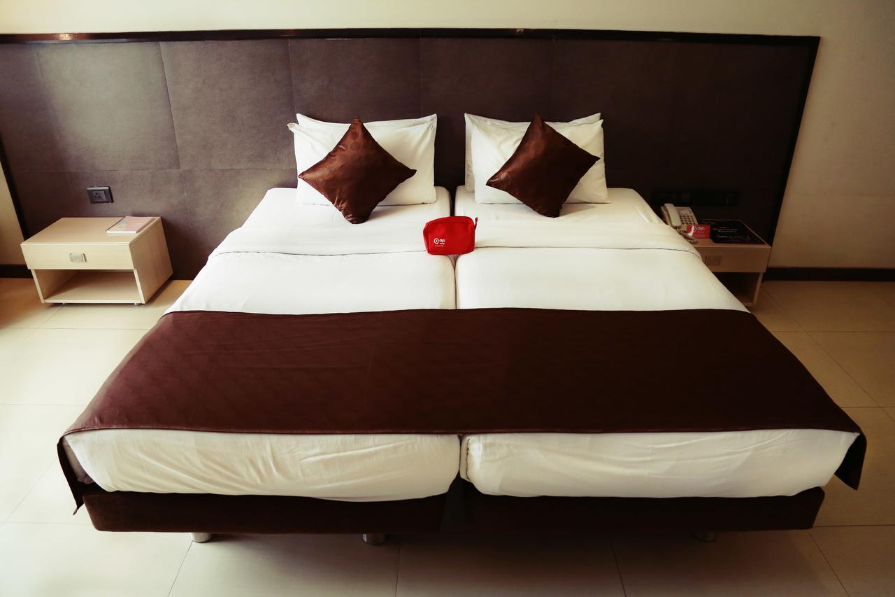The Sirona Hotel Pune Ngoại thất bức ảnh