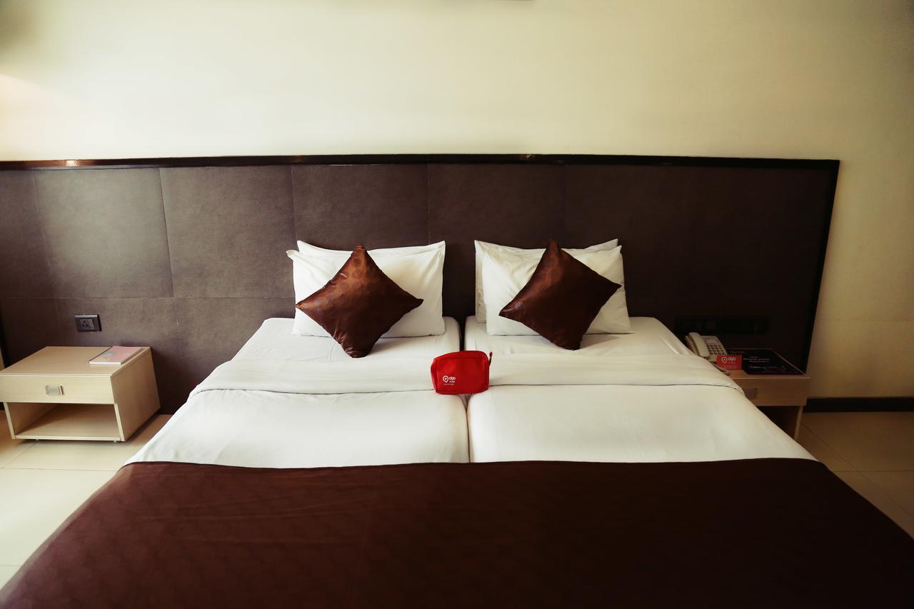 The Sirona Hotel Pune Ngoại thất bức ảnh