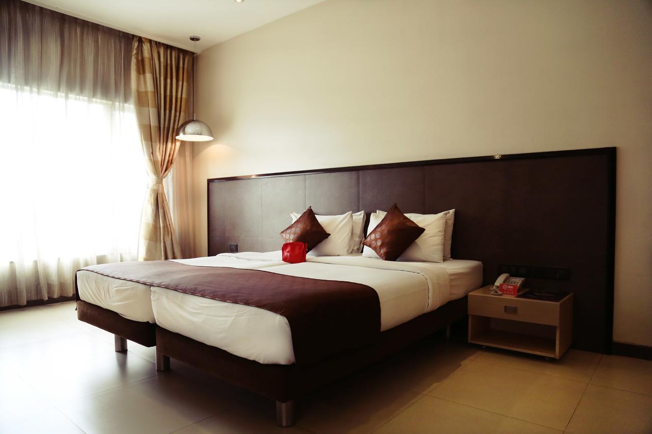 The Sirona Hotel Pune Ngoại thất bức ảnh