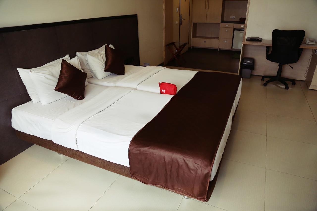 The Sirona Hotel Pune Ngoại thất bức ảnh